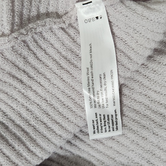 NWT Eileen Fisher Washable Wool Crepe Ballet Neck Tunic. Size M - Picture 9 of 11